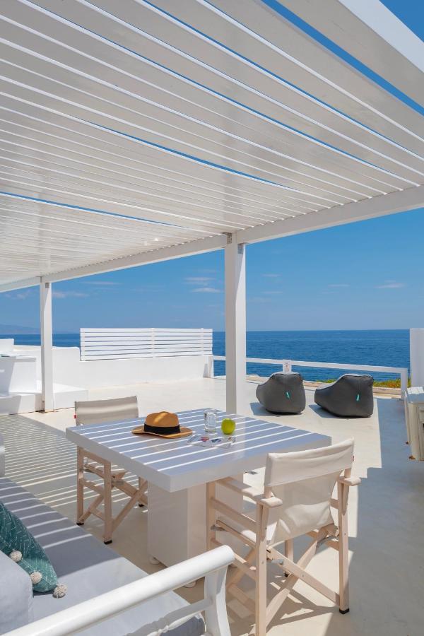 Infinite Blue Luxury Suites Fira  Exterior foto