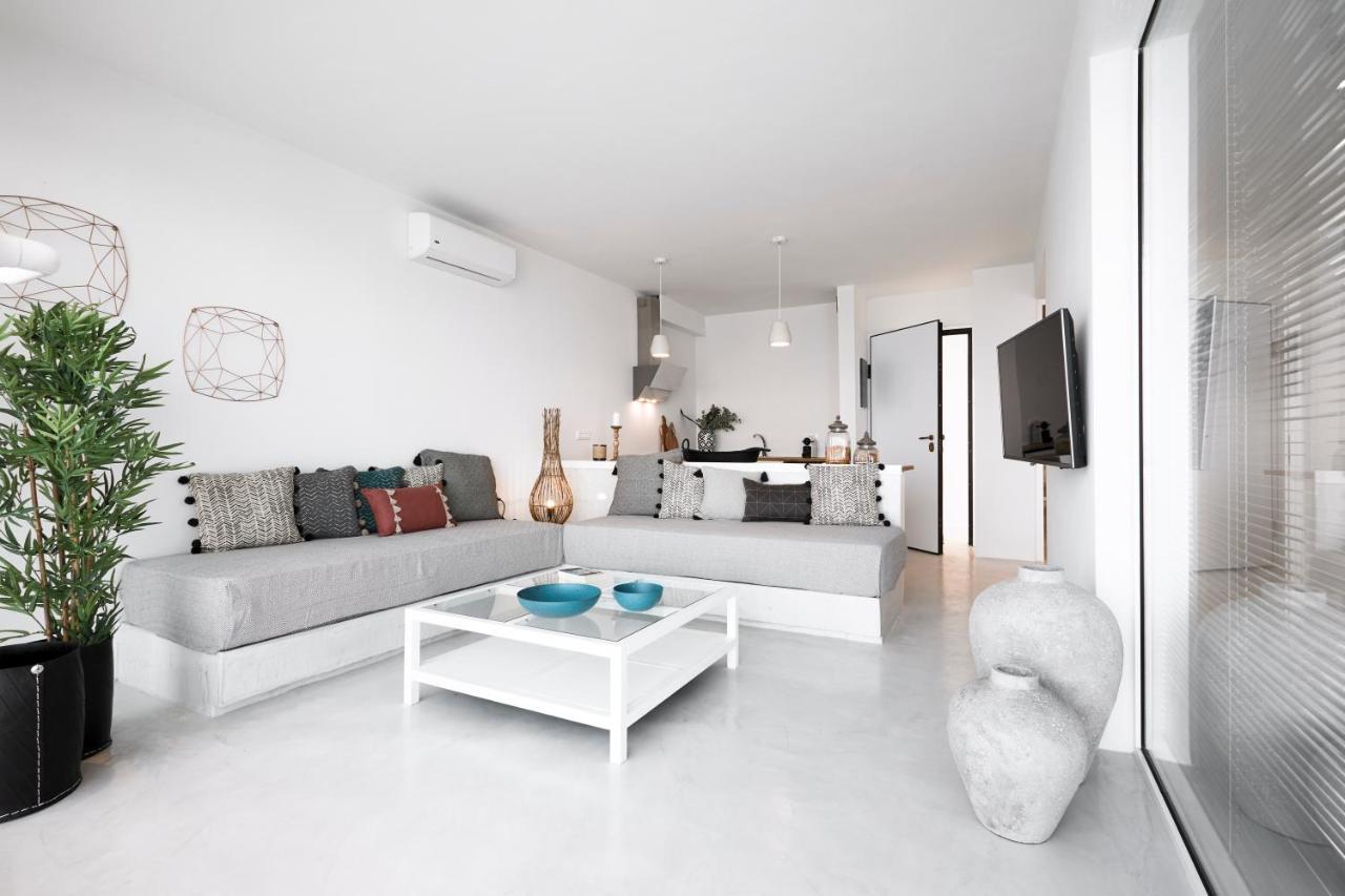 Infinite Blue Luxury Suites Fira  Exterior foto